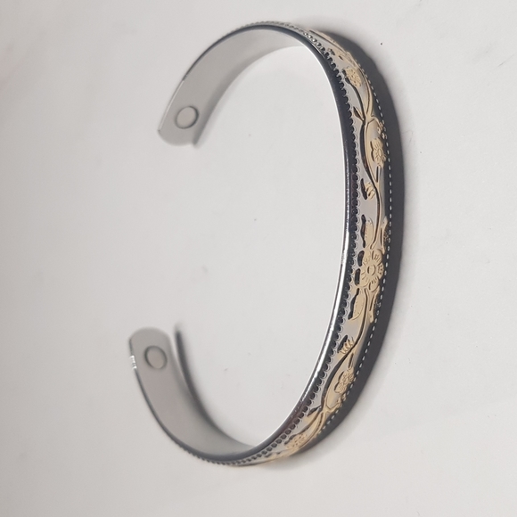 Copper Stainless Bracelet - Picture 1 of 5